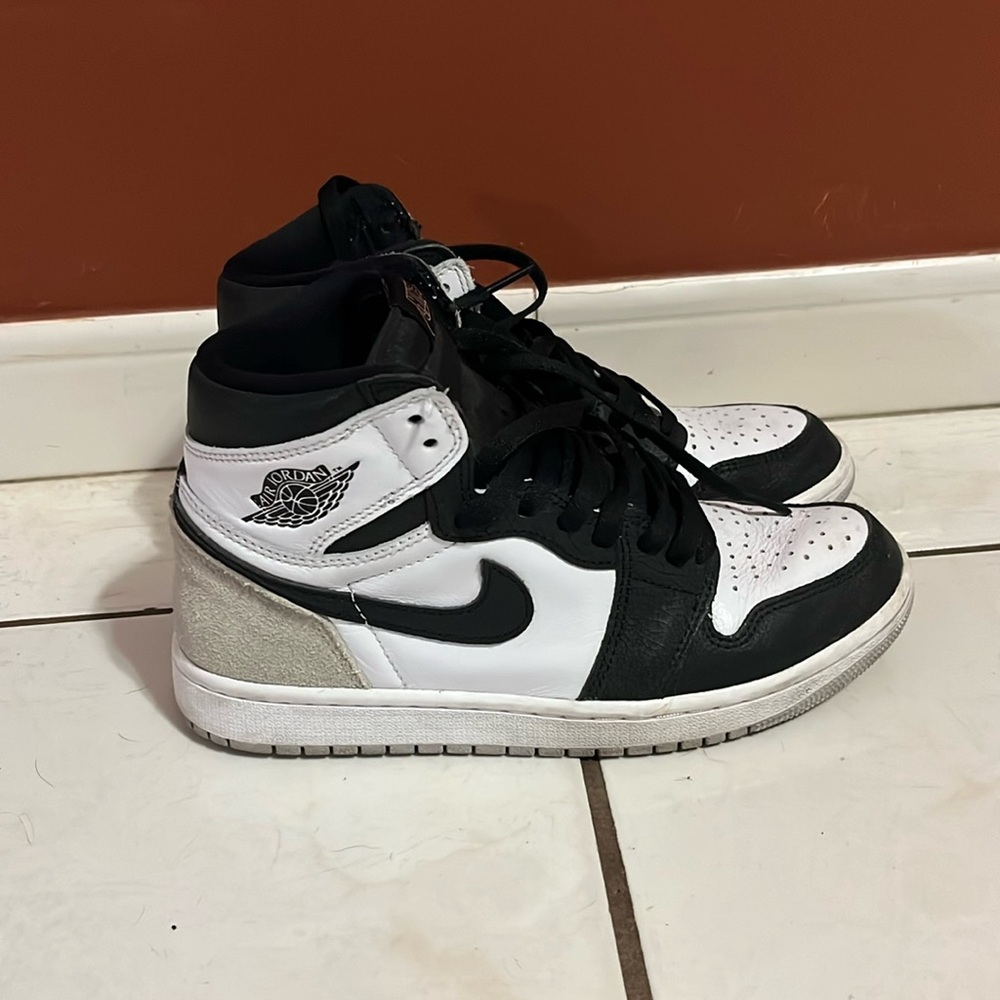Air Jordan 1 retro high OG “Stage Haze”